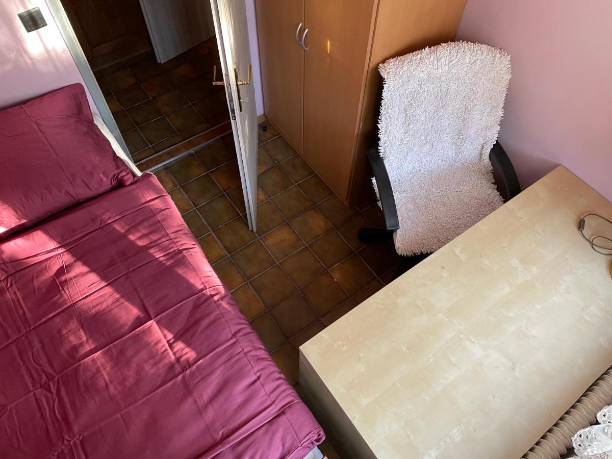 Suburb Hostel Purkersdorf Luaran gambar